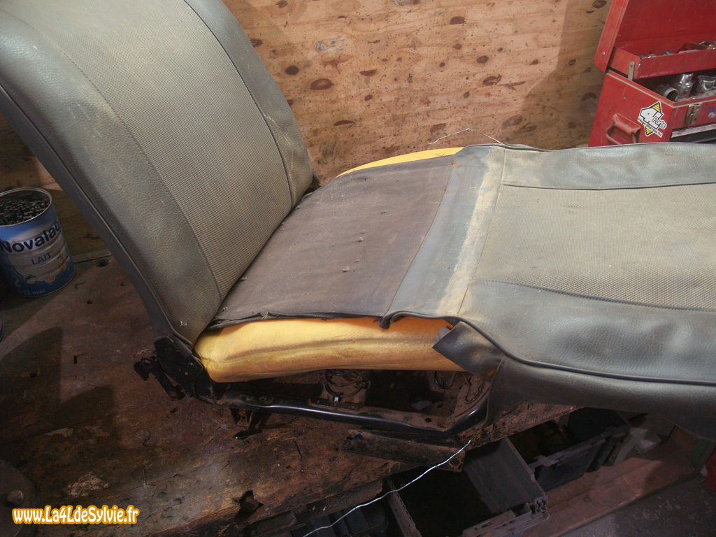 Tuto] : rénovation de sièges de 4L - Sortie de Grange