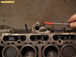 Dépose du pignon d'allumeur sur un moteur Billancourt de Renault 4